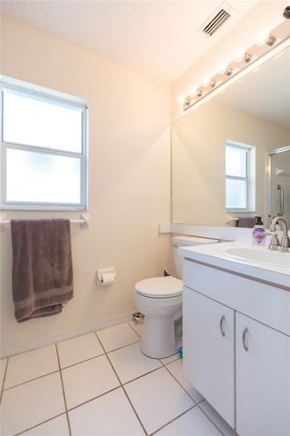 5161 STERLING MANOR DRIVE, Tampa, FL 33647