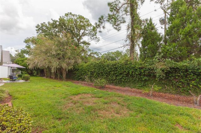 5161 STERLING MANOR DRIVE, Tampa, FL 33647