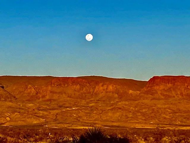 1625 La Roja Lane, Terlingua, TX 79852