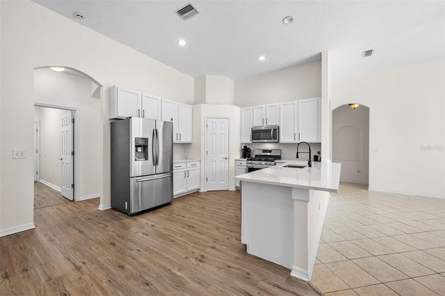 27338 HOLLYBROOK TRAIL, Wesley Chapel, FL 33544