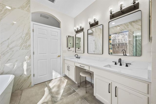 27338 HOLLYBROOK TRAIL, Wesley Chapel, FL 33544