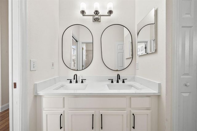 27338 HOLLYBROOK TRAIL, Wesley Chapel, FL 33544