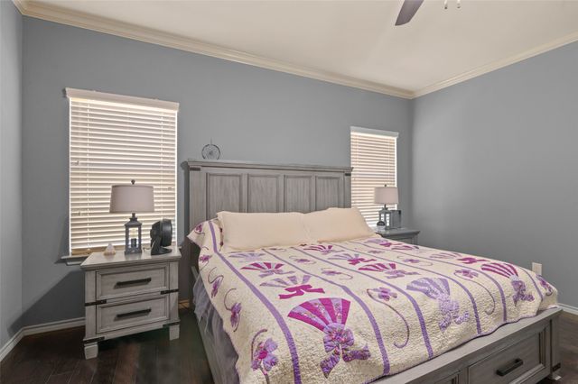 5813 Longmont Drive, Denton, TX 76208