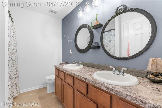 560 Dockside Circle 43, Holly Township, MI 48442