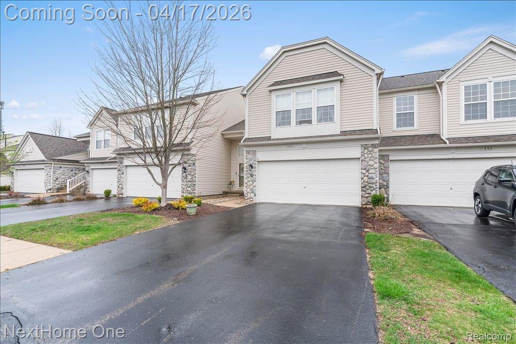 560 Dockside Circle 43, Holly Township, MI 48442