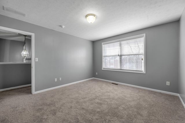 1117 Rolfe Lane, Lexington, KY 40513