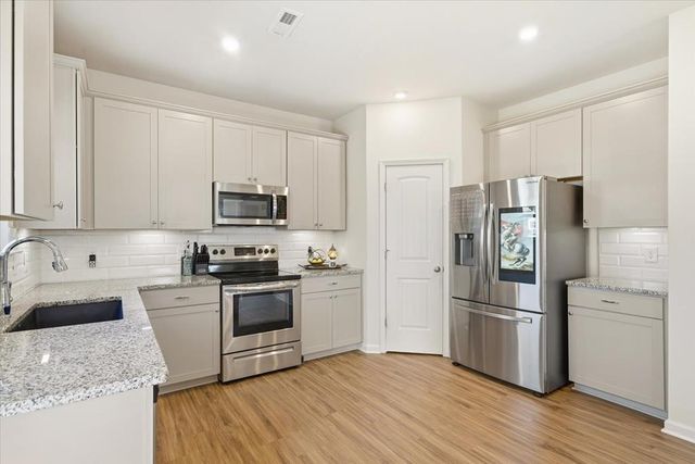 473 Collington Circle, Dalton, GA 30721