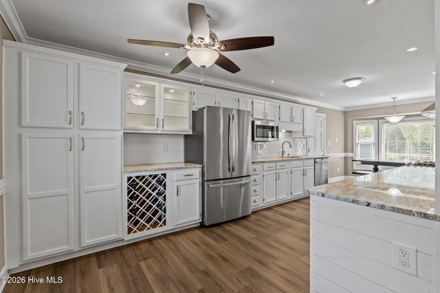 1824 Rivergate Road, Fayetteville, NC 28304