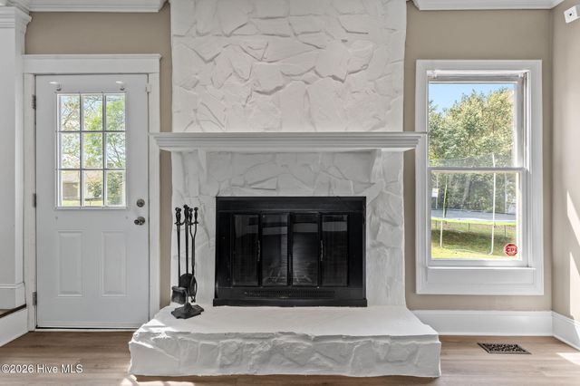 1824 Rivergate Road, Fayetteville, NC 28304