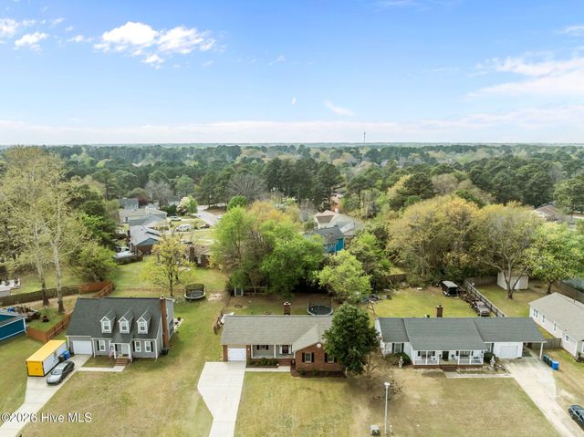 1824 Rivergate Road, Fayetteville, NC 28304