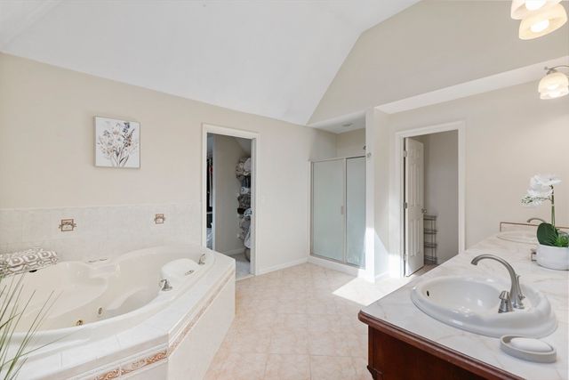 10 Anna Way, Norton, MA 02766