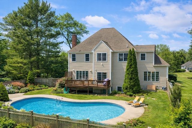 10 Anna Way, Norton, MA 02766