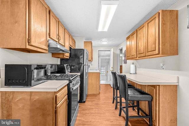 413 ORCHARD AVE, Baltimore, MD 21225
