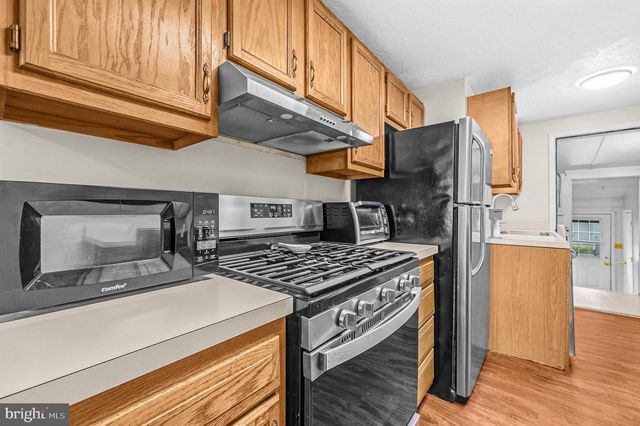 413 ORCHARD AVE, Baltimore, MD 21225