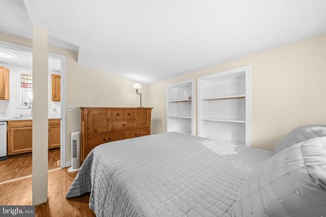 413 ORCHARD AVE, Baltimore, MD 21225