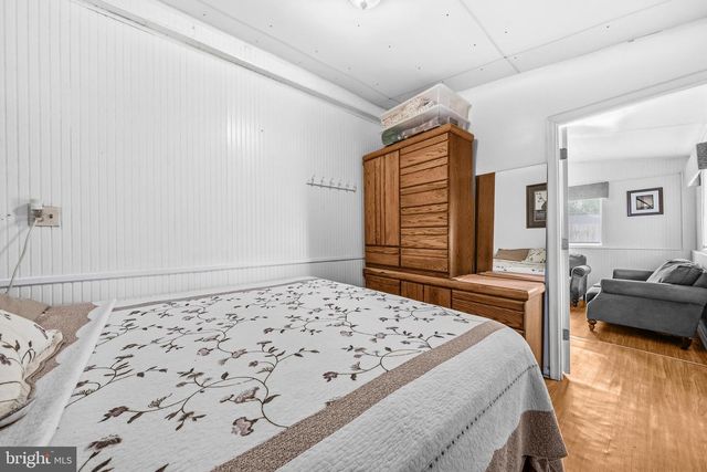 413 ORCHARD AVE, Baltimore, MD 21225