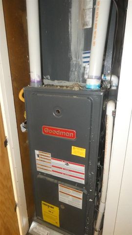 404 SW 71st St, Lawton, OK 73505