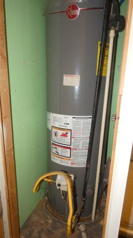 404 SW 71st St, Lawton, OK 73505