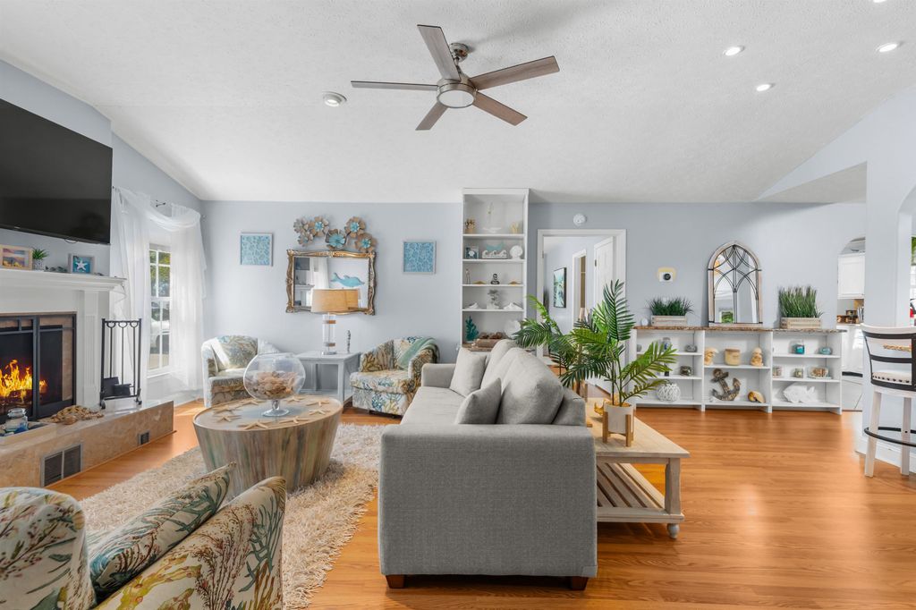 610 11th Ave. N, Surfside Beach, SC 29575 — photo 3