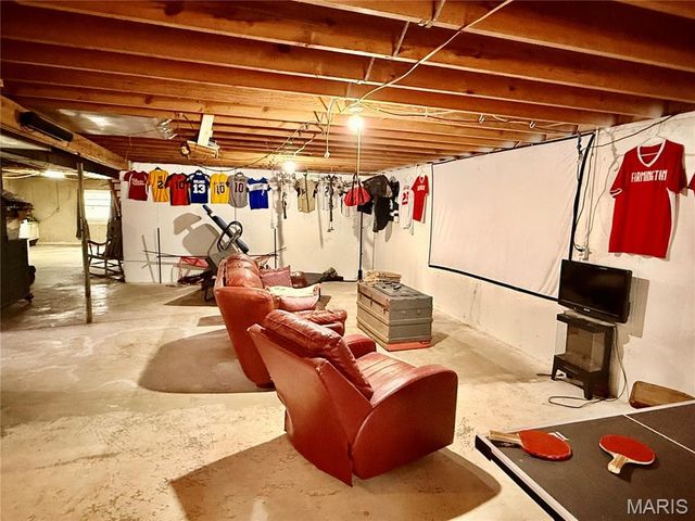 9262 AA Route, Farmington, MO 63640