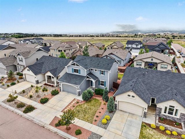 11172 Falling Snow Ln, Colorado Springs, CO 80908