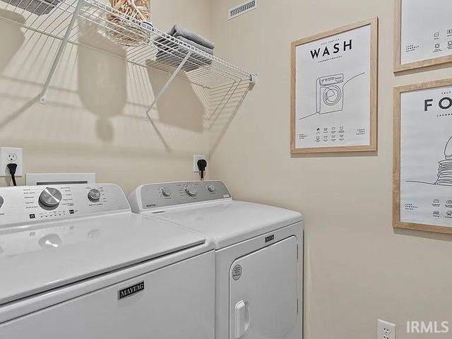 2867 Greenville Court, Warsaw, IN 46582
