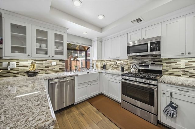 5930 Tampa 204, Tarzana, CA 91356
