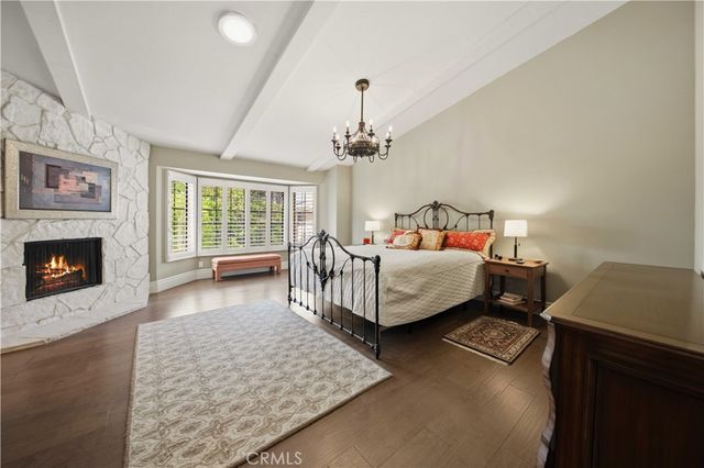 5930 Tampa 204, Tarzana, CA 91356