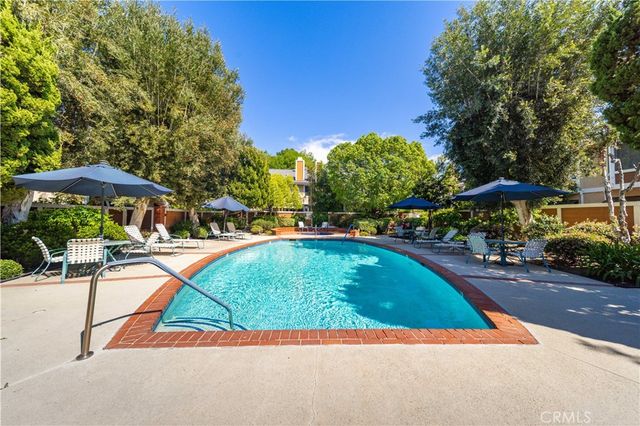 5930 Tampa 204, Tarzana, CA 91356