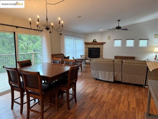 19620 Golden Rock Circle, Groveland, CA 95321