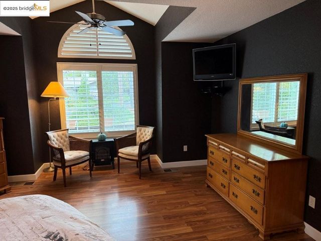 19620 Golden Rock Circle, Groveland, CA 95321