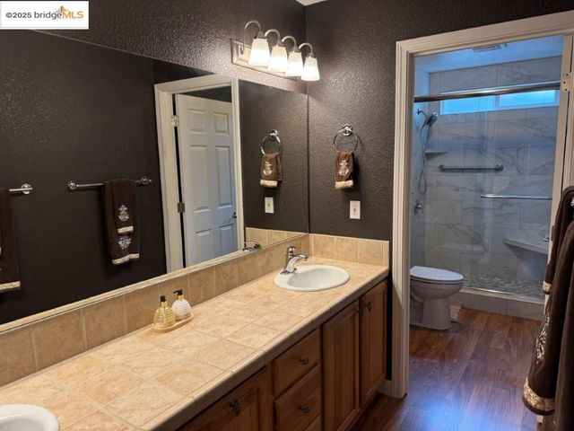 19620 Golden Rock Circle, Groveland, CA 95321