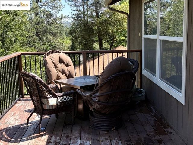 19620 Golden Rock Circle, Groveland, CA 95321