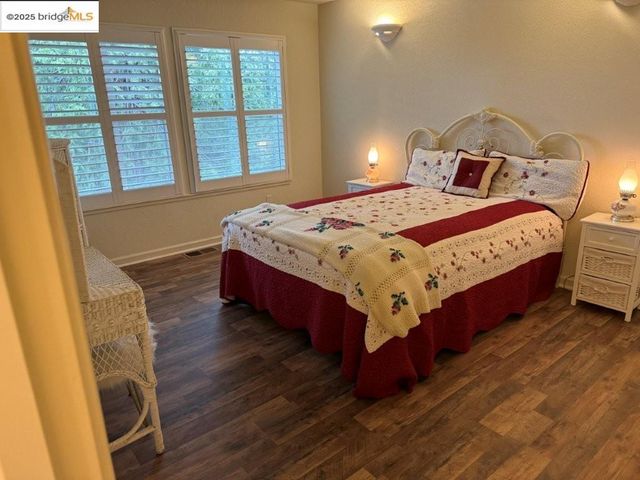 19620 Golden Rock Circle, Groveland, CA 95321