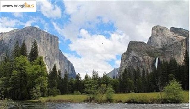 19620 Golden Rock Circle, Groveland, CA 95321