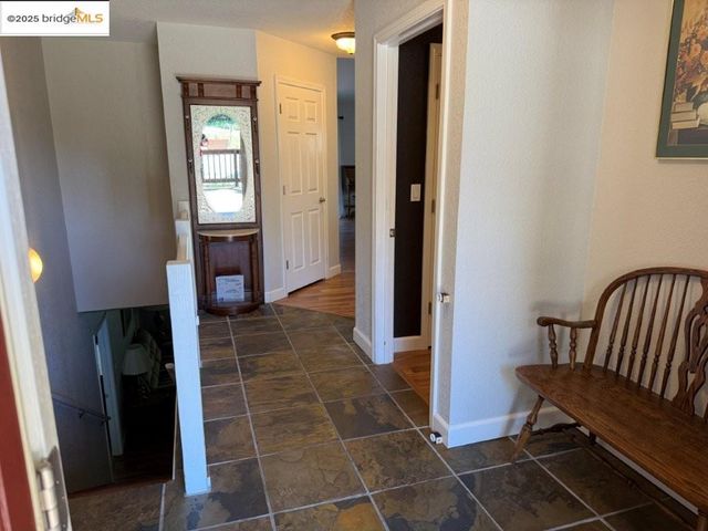 19620 Golden Rock Circle, Groveland, CA 95321