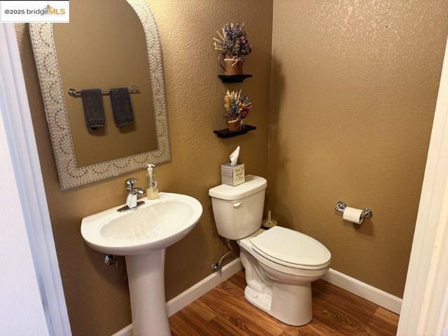 19620 Golden Rock Circle, Groveland, CA 95321