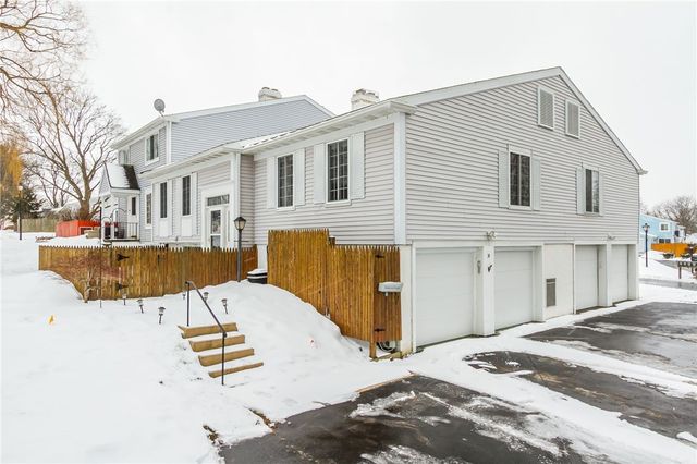 74 Greenway Boulevard, Riga, NY 14428