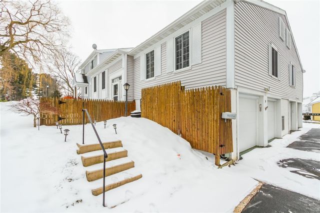 74 Greenway Boulevard, Riga, NY 14428