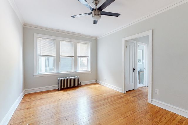 3012 W Warren Boulevard, Chicago, IL 60612