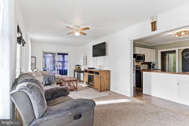 1447 SCOTLAND AVENUE AVE, Chambersburg, PA 17201