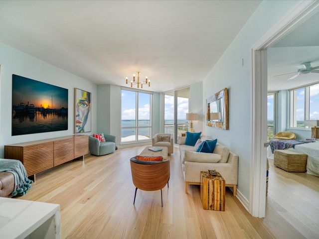 331 CLEVELAND ST 1806, Clearwater, FL 33755