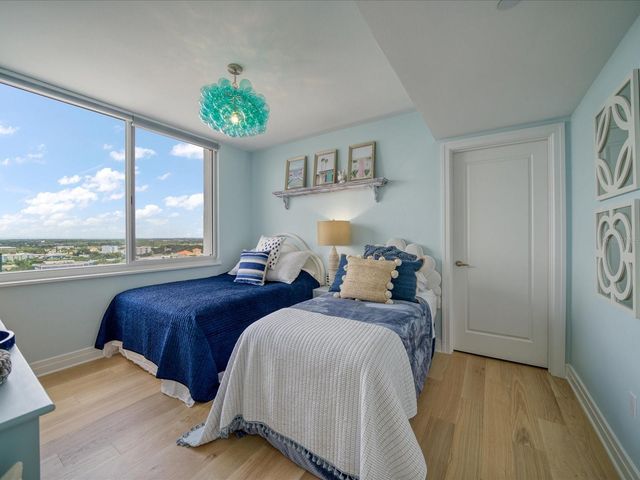 331 CLEVELAND ST 1806, Clearwater, FL 33755