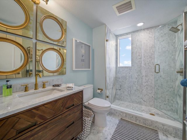 331 CLEVELAND ST 1806, Clearwater, FL 33755