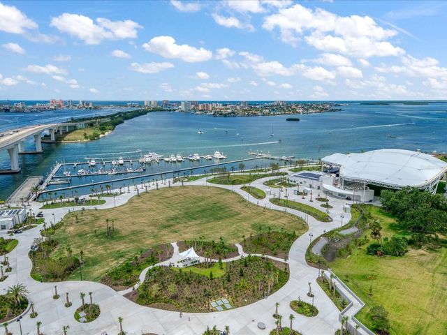 331 CLEVELAND ST 1806, Clearwater, FL 33755