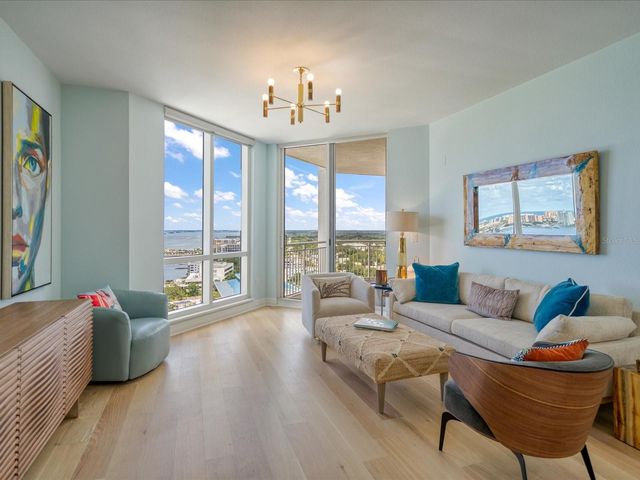 331 CLEVELAND ST 1806, Clearwater, FL 33755