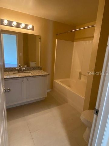 5552 BENTGRASS DRIVE 7-302, Sarasota, FL 34235