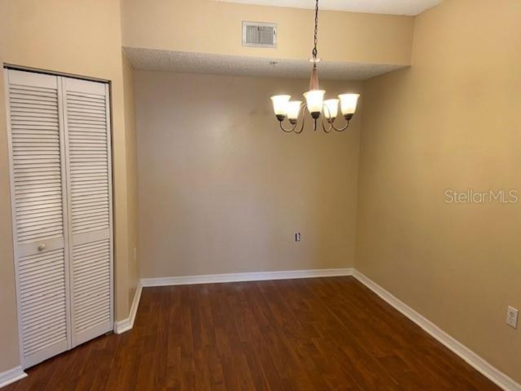 5552 BENTGRASS DRIVE 7-302, Sarasota, FL 34235