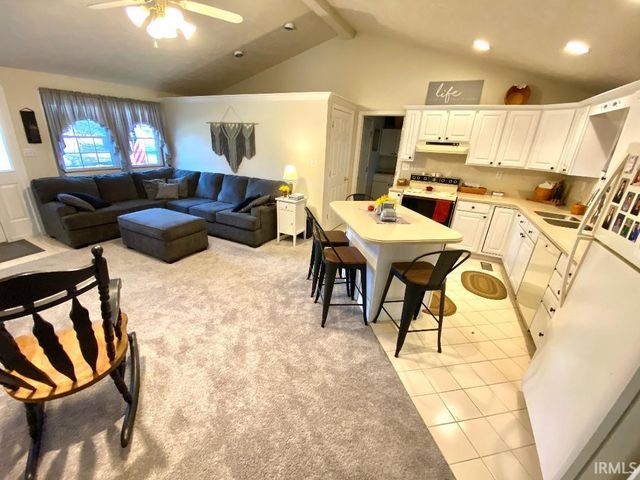 889 7th St. NE Street, Linton, IN 47441