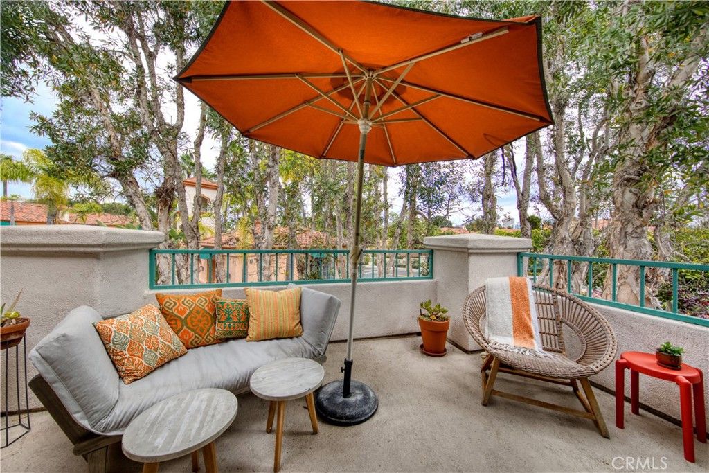 14 Villa Point, Newport Beach, CA 92660 — photo 2